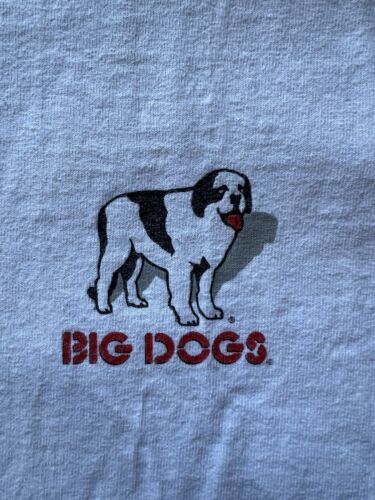 2005 Big Dogs Men Shirt Large White Nothin Butt Bass Graphic Short Sleeve Adult