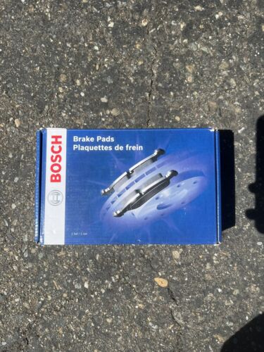 Disc Brake Pad Set-Blue Brake Pads with Hardware Rear Bosch BE883H