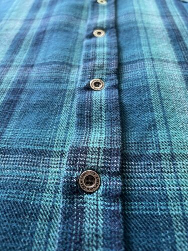 PrAna Men Shirt Large Green Blue Plaid Heavy Thick Cotton Flannel Fall Button Up