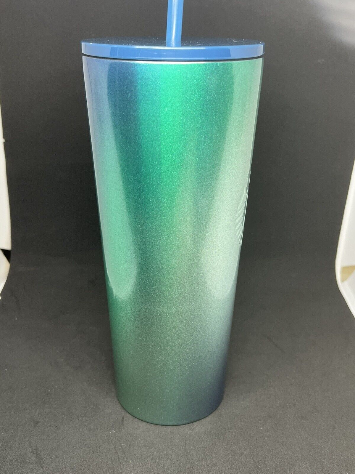 Starbucks Holiday 2021 Blue Green Silver Ombre Venti Tumbler 24oz