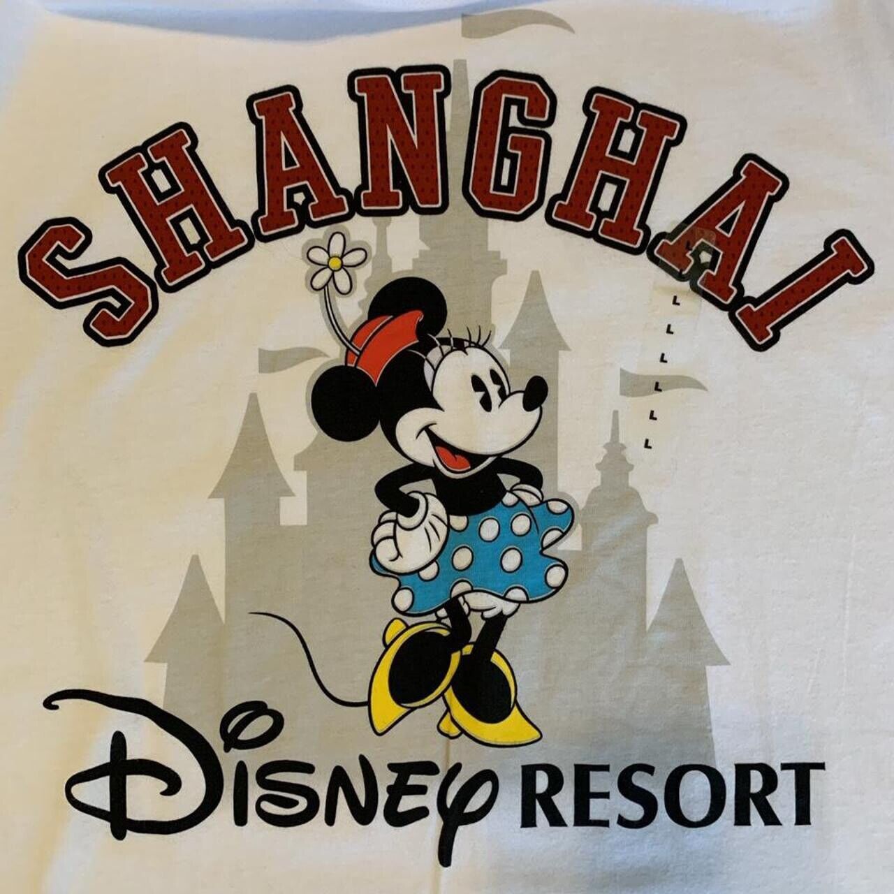 NEW Shanghai Disney Resort T-shirt Medium White Mickey Minnie Mouse Short Sleeve