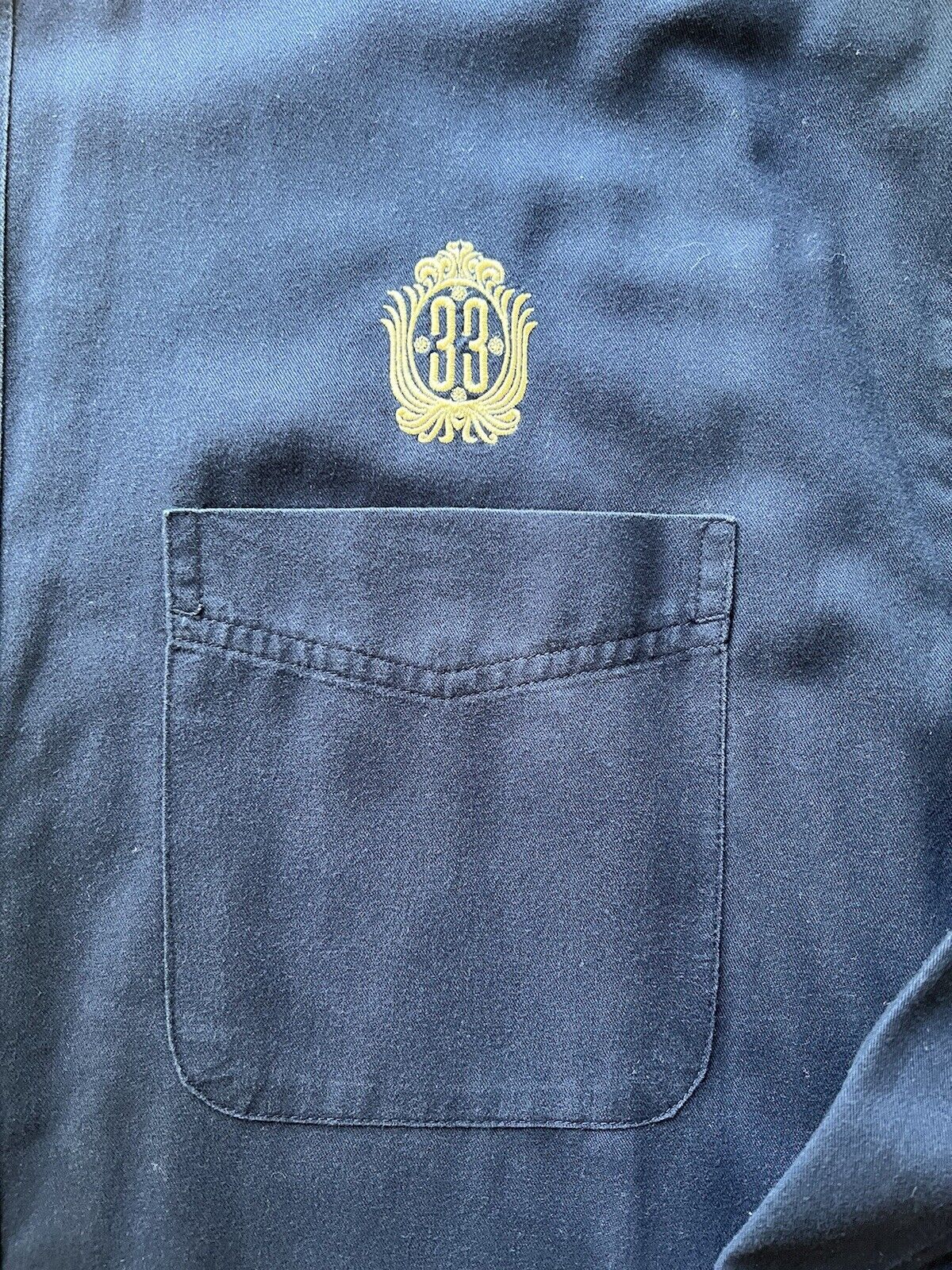 Club 33 Embroidered Mens Blue Longsleeve Button Up Devon & Jones Disneyland Rare