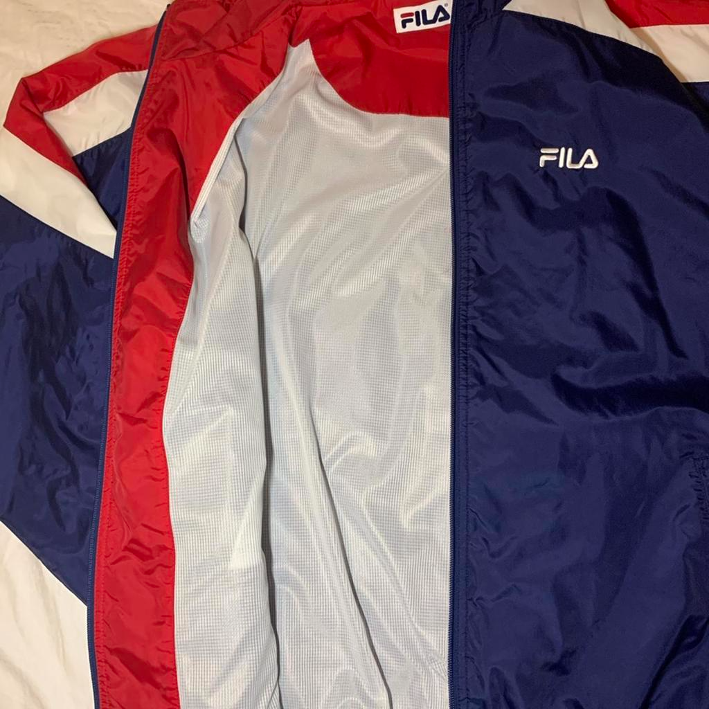 FILA Track Jacket Mens Large. USA Colors. Red White Blue Retro Windbreaker.