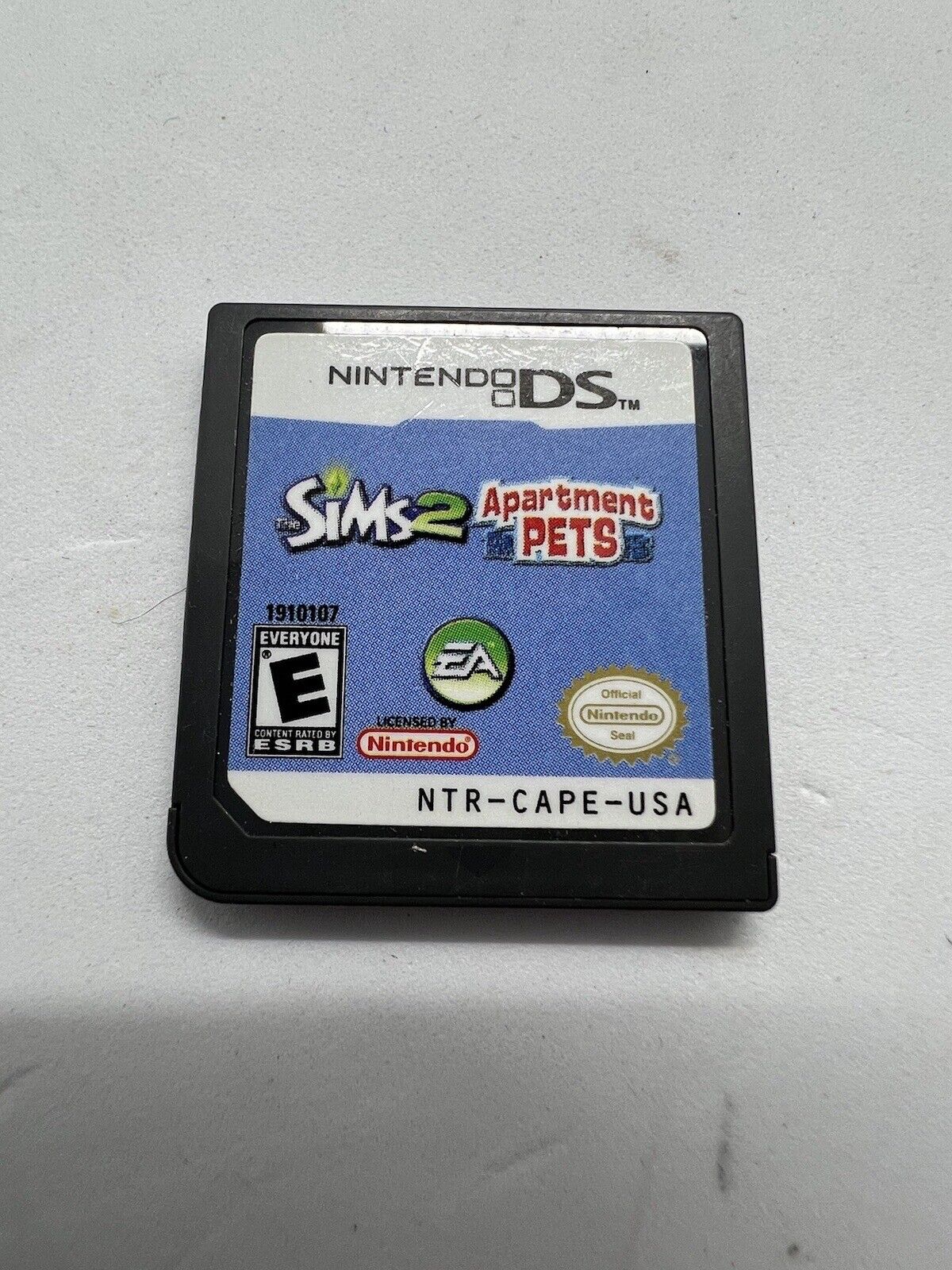 The Sims 2: Apartment Pets (Nintendo DS, 2008) Game Only