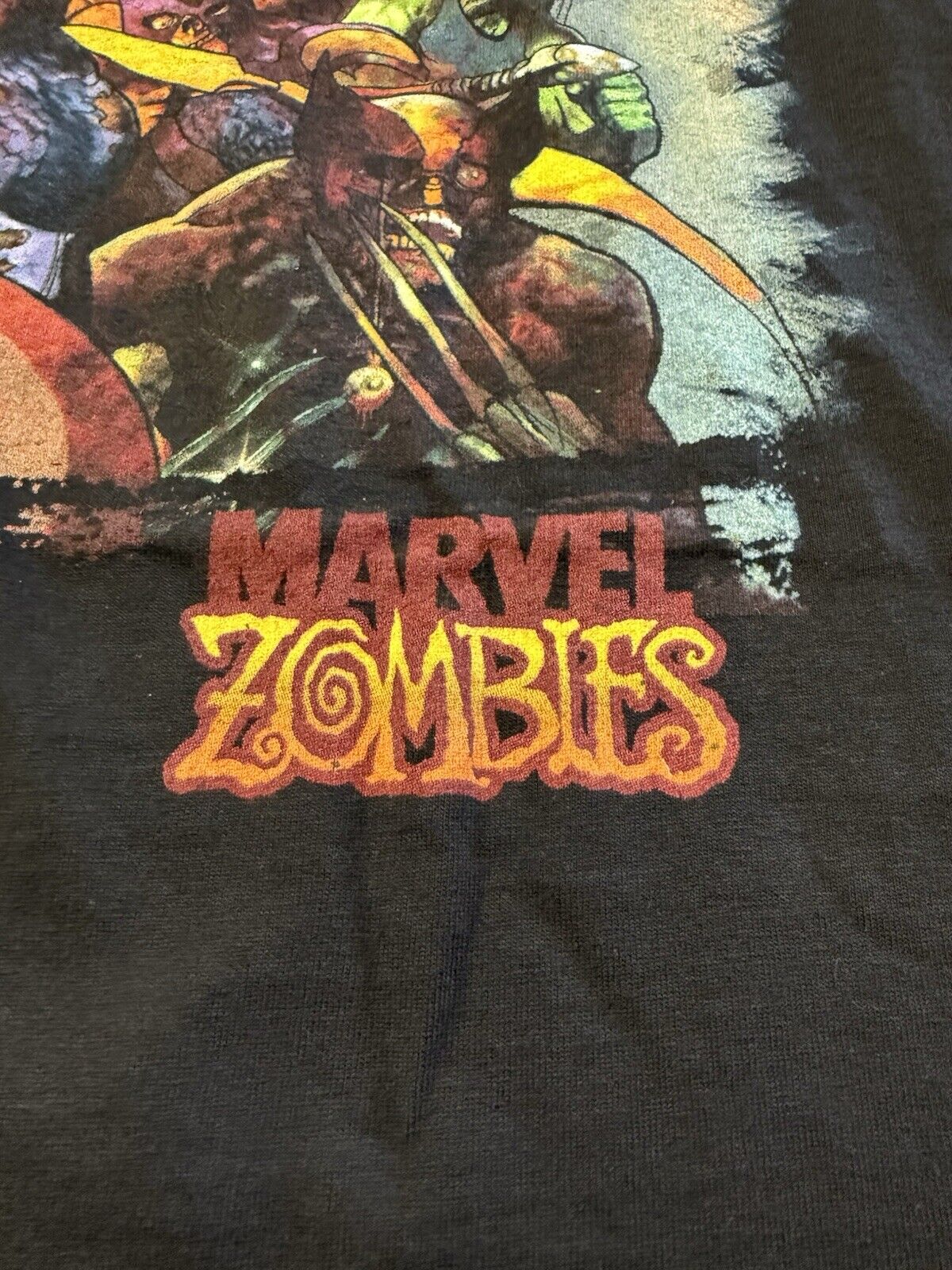 NWT 2007 MAD ENGINE Marvel Zombie Avengers Shirt MENS Zombie Superhero Crewneck