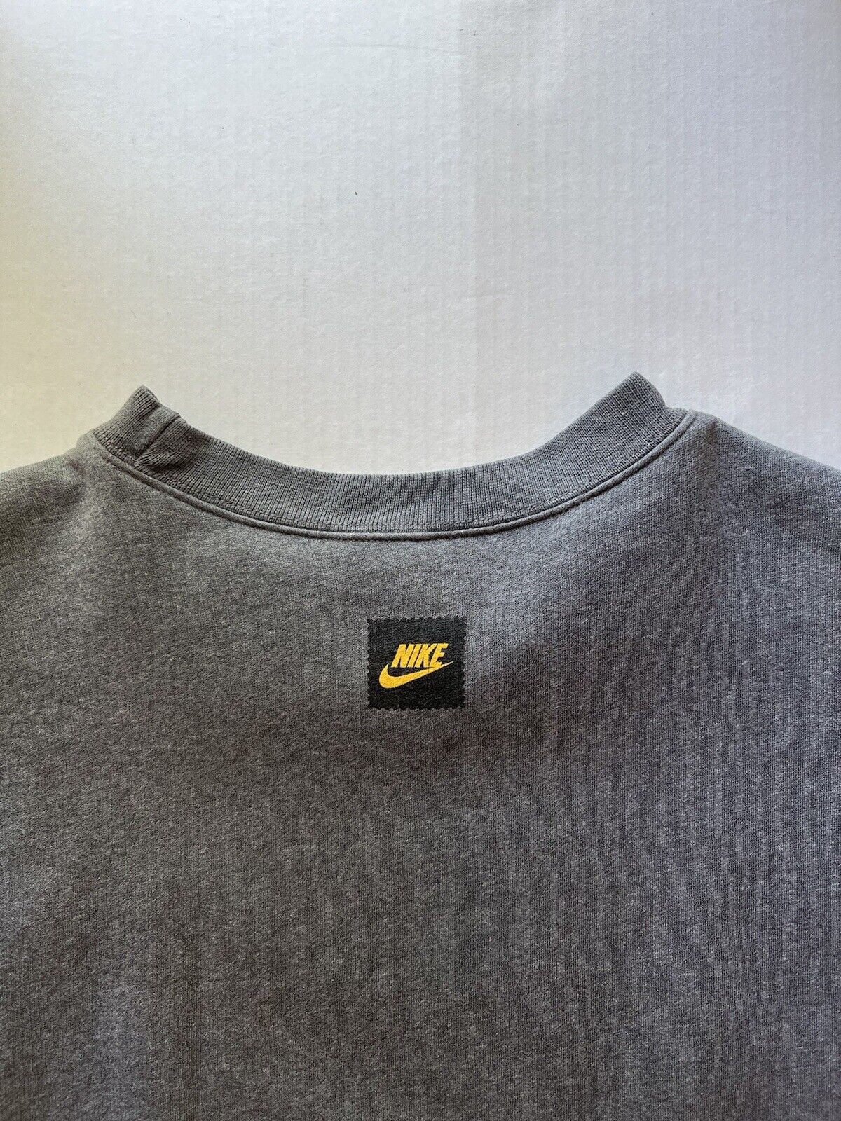 Vintage Nike Sweatshirt Men’s L Pullover Fleece Grey Activewear Y2K