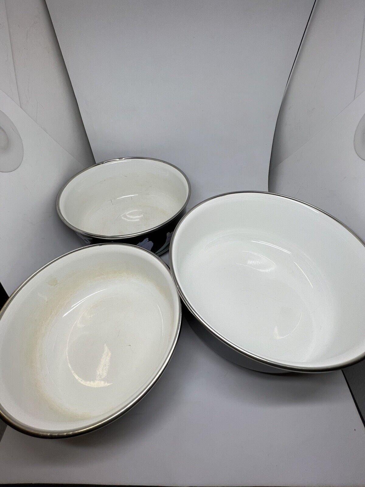 Mikasa Vintage Set of 3 UN710 Charisma Black 531, 532 & 533 Serving Bowls Flower