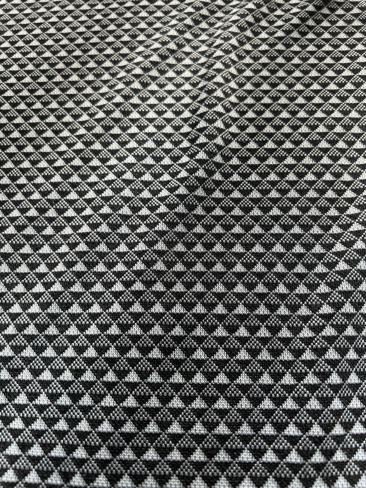 Loalde Geometric Hexagonal Crewneck Tshirt Gray Black  Mens Large