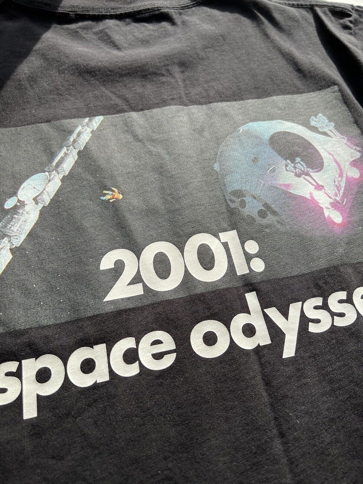 Uniqlo 2001 A Space Odyssey Hal 9000 T Shirt Size Medium Black Stanley Kubrick