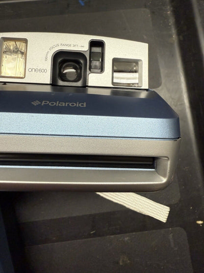 Pair Retro Polaroid One 600 Instant Film Camera Set Of 2  Candid Photography