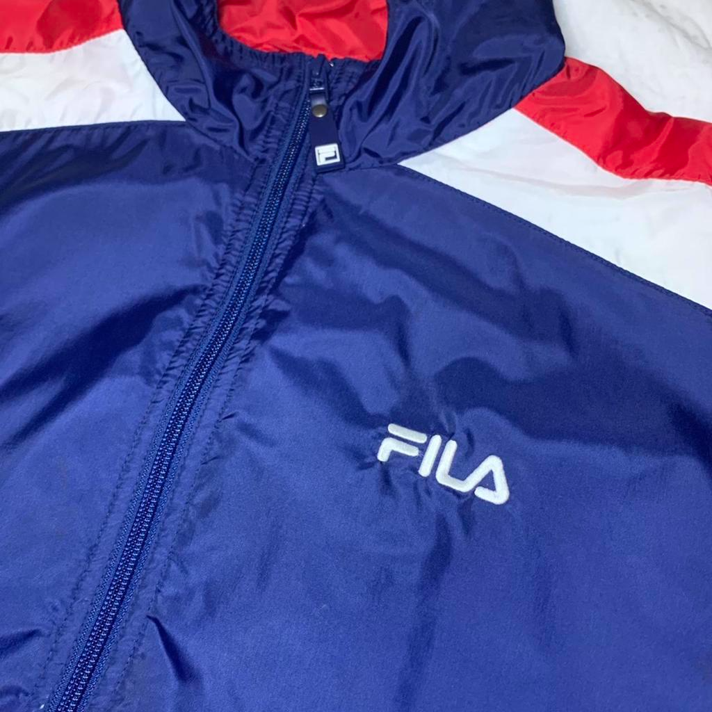 FILA Track Jacket Mens Large. USA Colors. Red White Blue Retro Windbreaker.