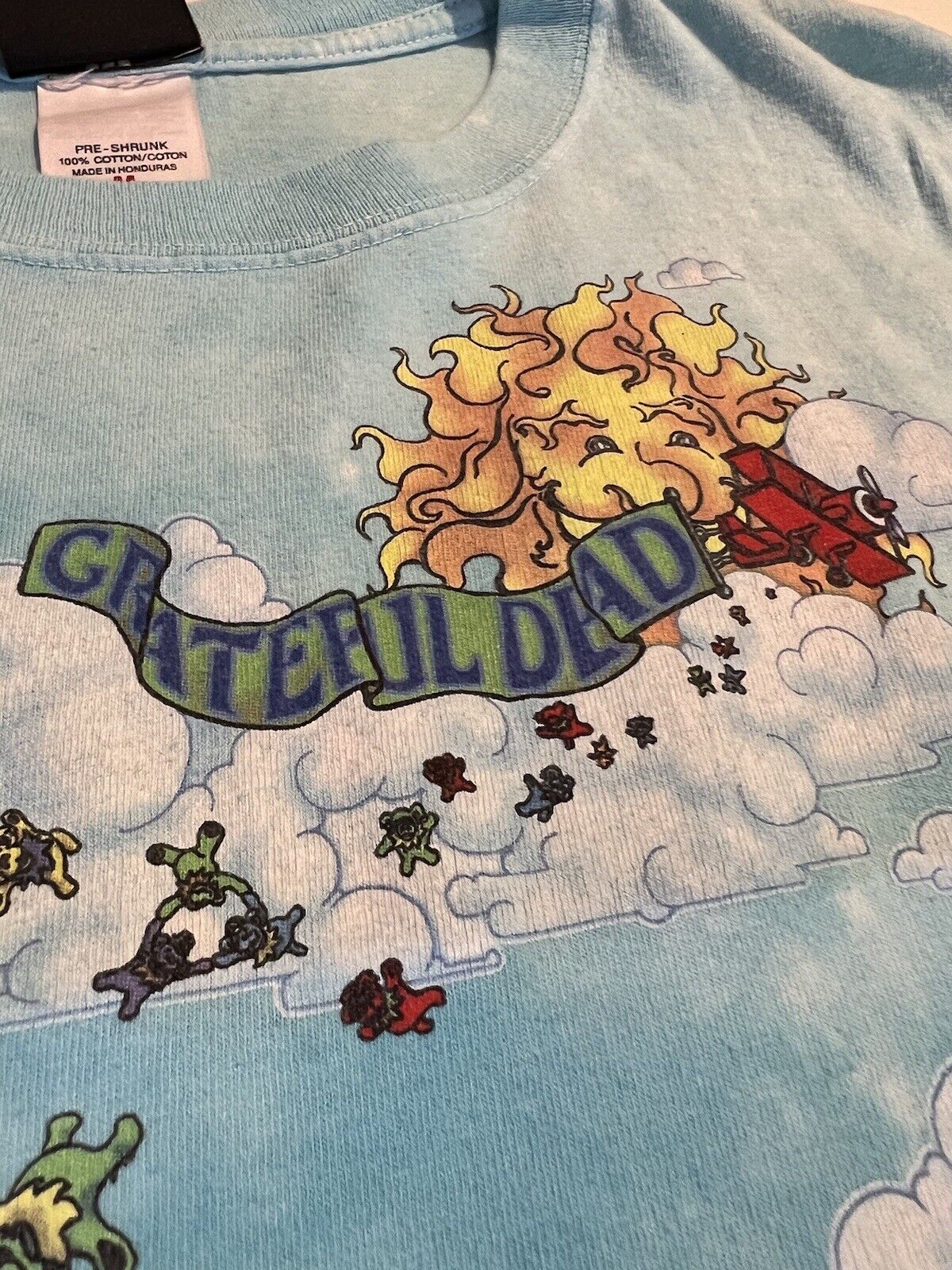 Hard Tag Vintage 2000 Liquid Blue Grateful Dead Parachute Bears Medium Skydive