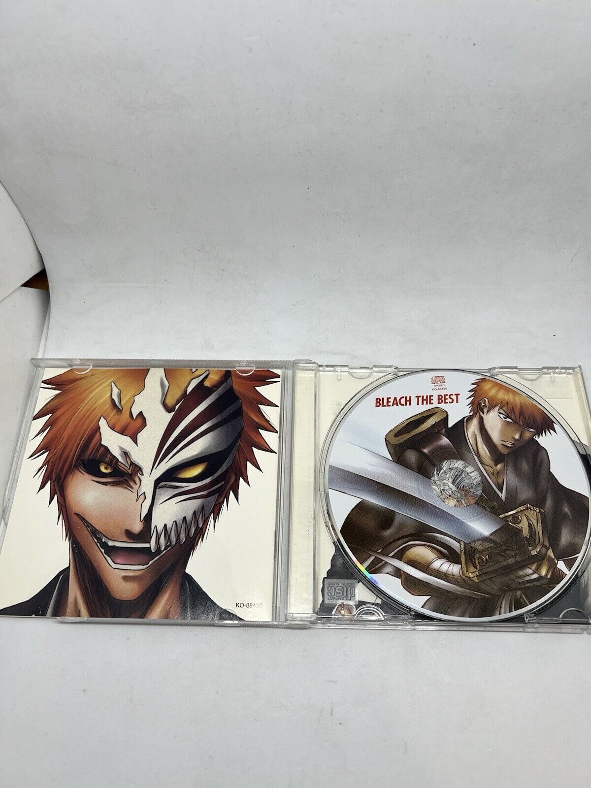 BLEACH: THE BEST CD Only! Tested And Working. Beats And Tunes From The Anime.