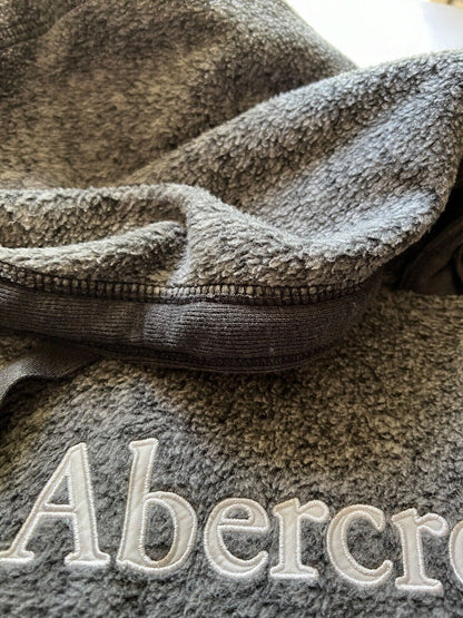 Abercrombie & Fitch Sweater Womens Small Gray Fleece Hoodie Pullover Sweatshirt