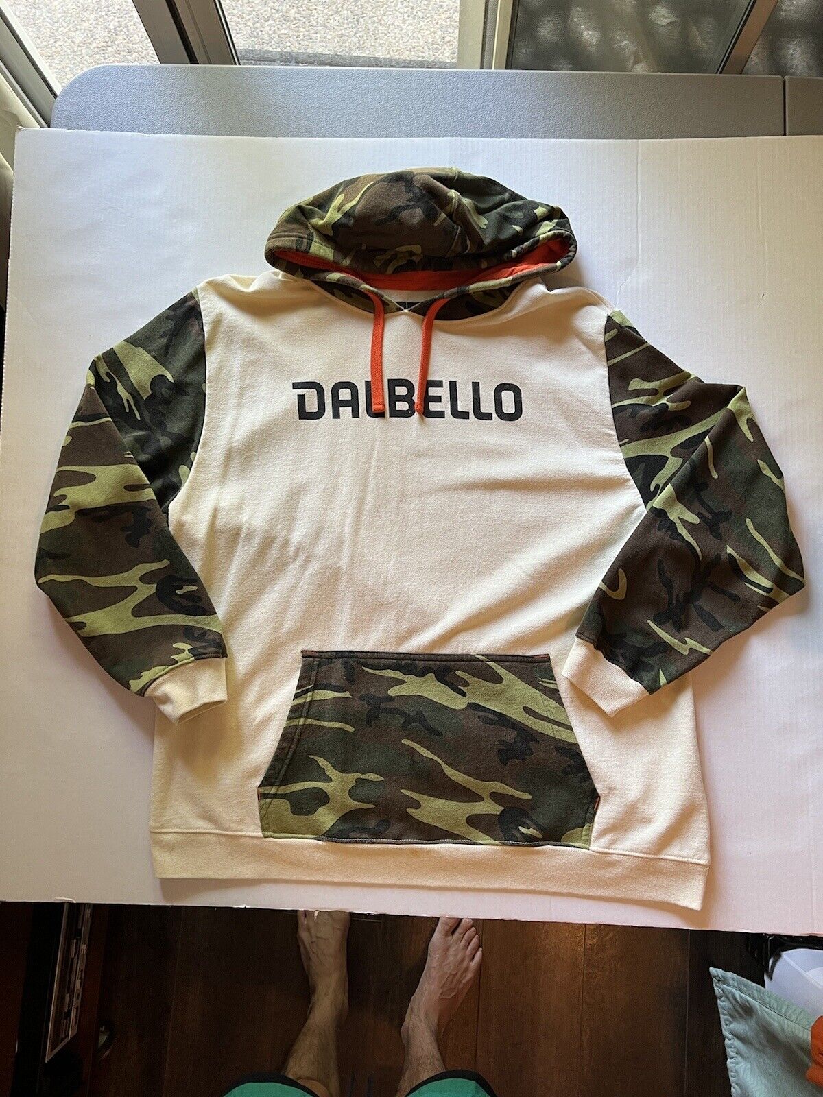 DALBELLO SKI TAN/CAMO HOODIE XL Pullover Sweater 2022 Ski Snowboard Boots