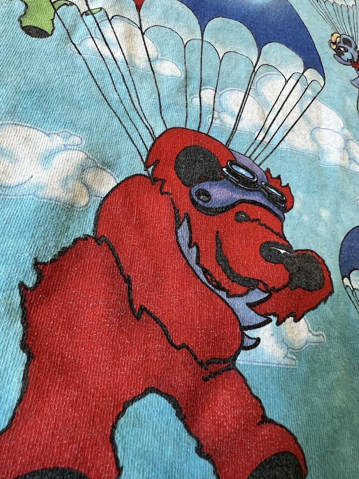 Hard Tag Vintage 2000 Liquid Blue Grateful Dead Parachute Bears Medium Skydive