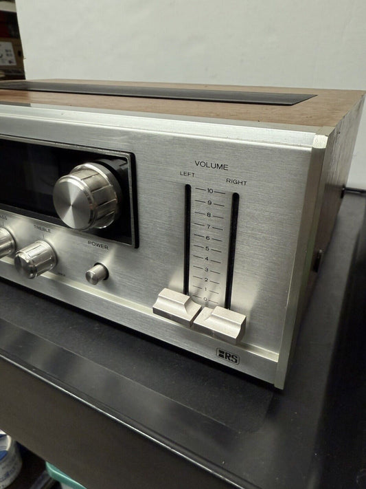 VINTAGE  REALISTIC STA-84 STEREO RECEIVER TESTED Turns On Beautiful Sound System