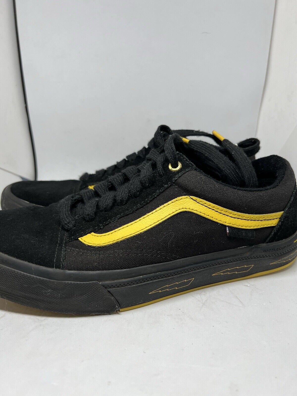 Vans Old Skool Pro BMX Larry Edgar Black & Yellow Shoes Lightning Bolts Mens 8