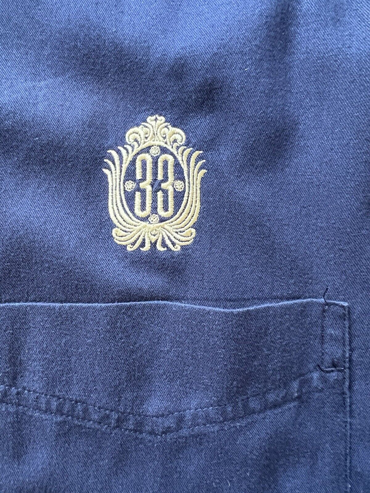 Club 33 Embroidered Mens Blue Longsleeve Button Up Devon & Jones Disneyland Rare