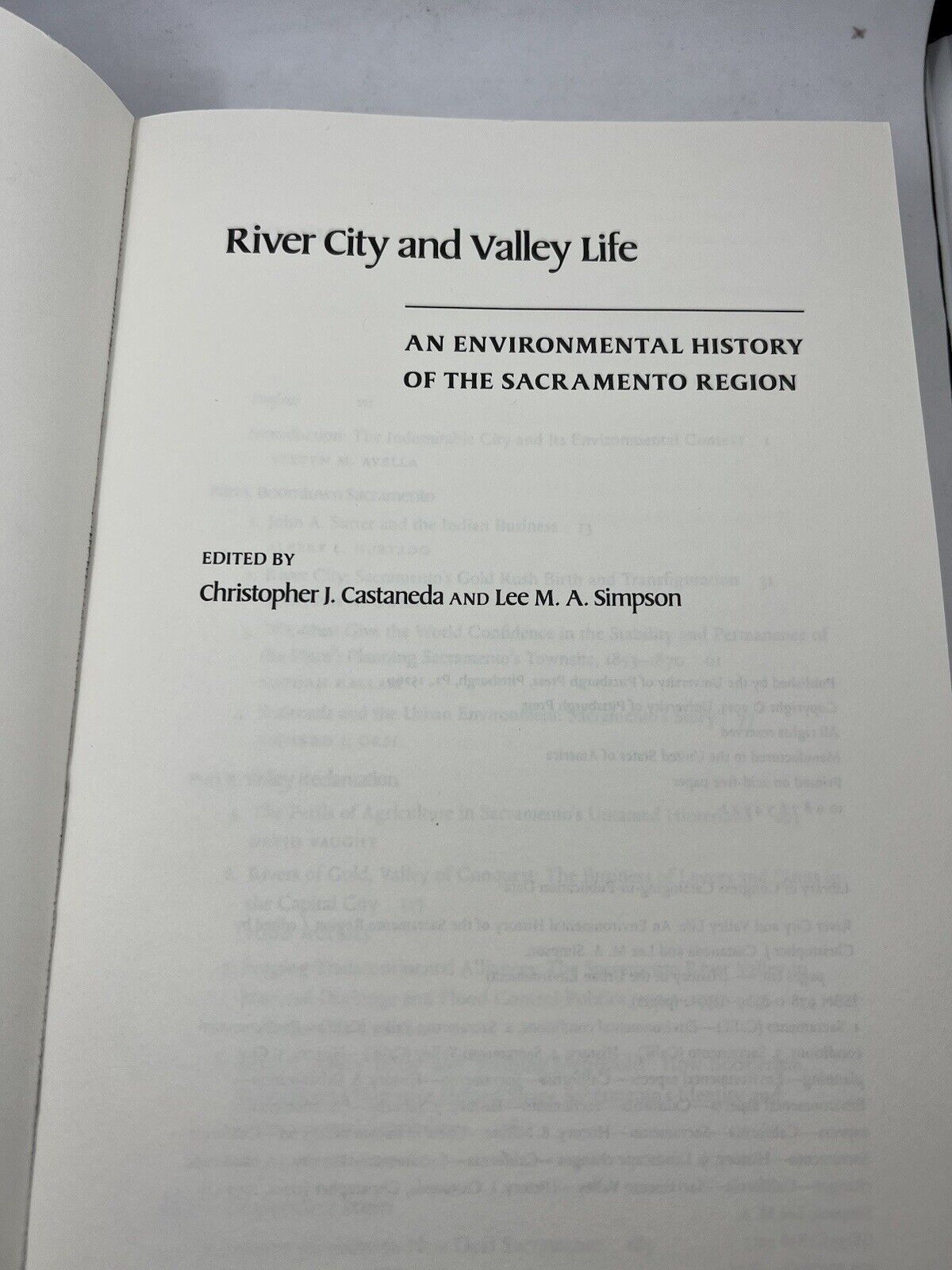 RIVER CITY AND VALLEY LIFE: AN ENVIRONMENTAL HISTORY OF By Christopher J. Mint