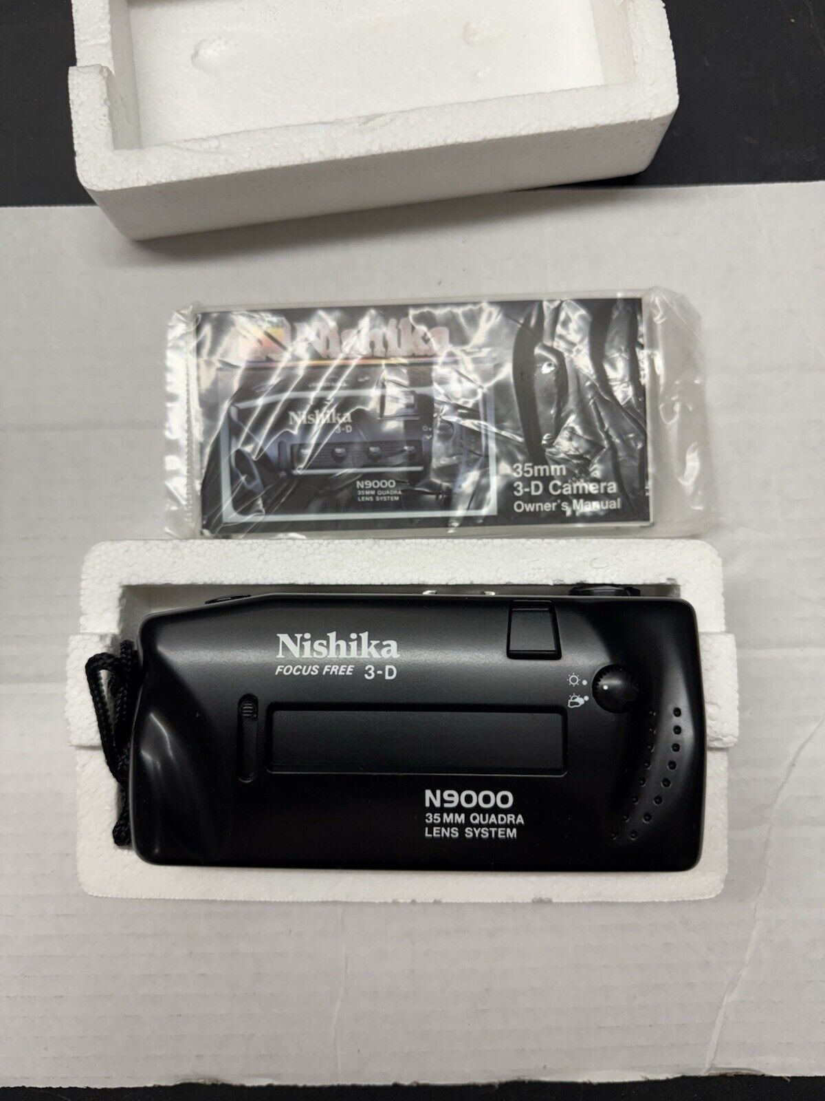 Nishika N9000 3D Quadra Lens System 35mm 3 D Camera Complete New Open Box