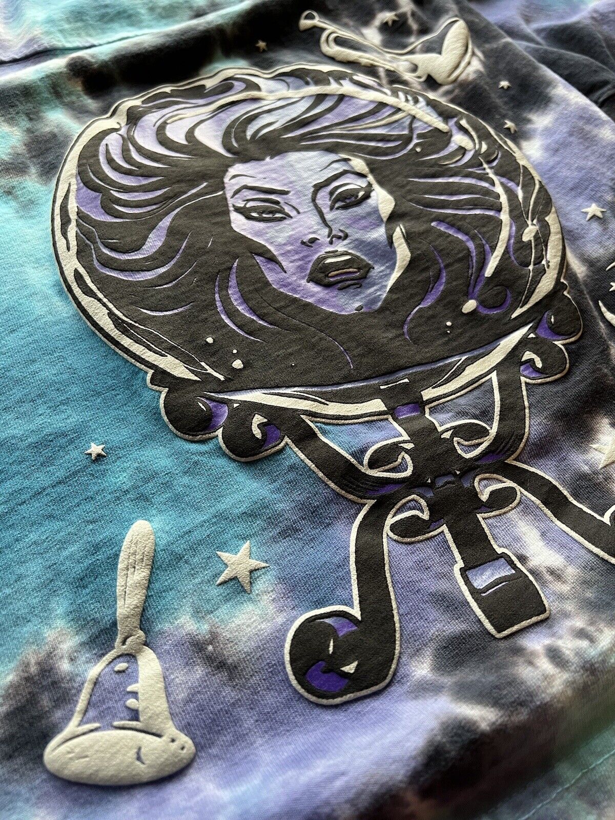 Disney Haunted Mansion Glow Night Tie-Dye Spirit Jersey Madame Leota Adult M