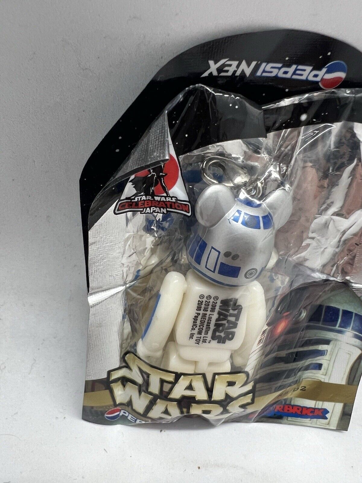 Medicom Star Wars Celebration Japan Pepsi Nex Bearbrick R2D2 Charm Keychain 2008