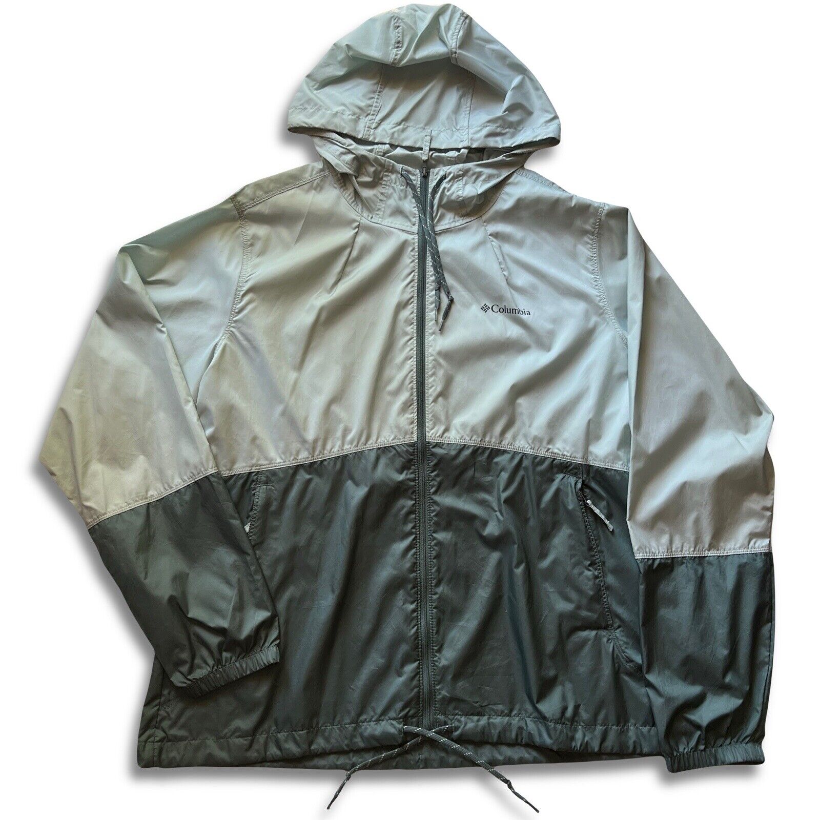 Columbia Men's Center Ridge Windbreaker  XM0287 Size XL Hike. Green. Lightweight