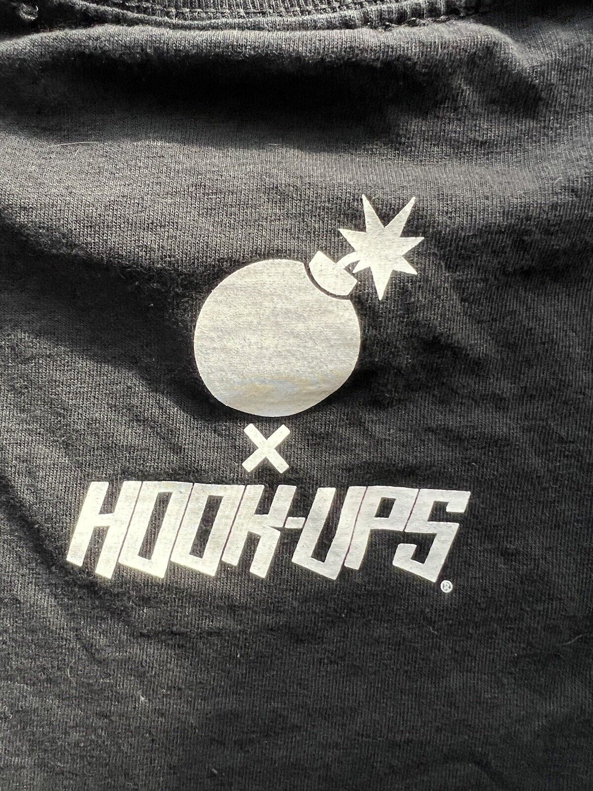 Hook Ups X The Hundreds Crewneck. Mens Size Small.  Skateboard. Black Tshirt.