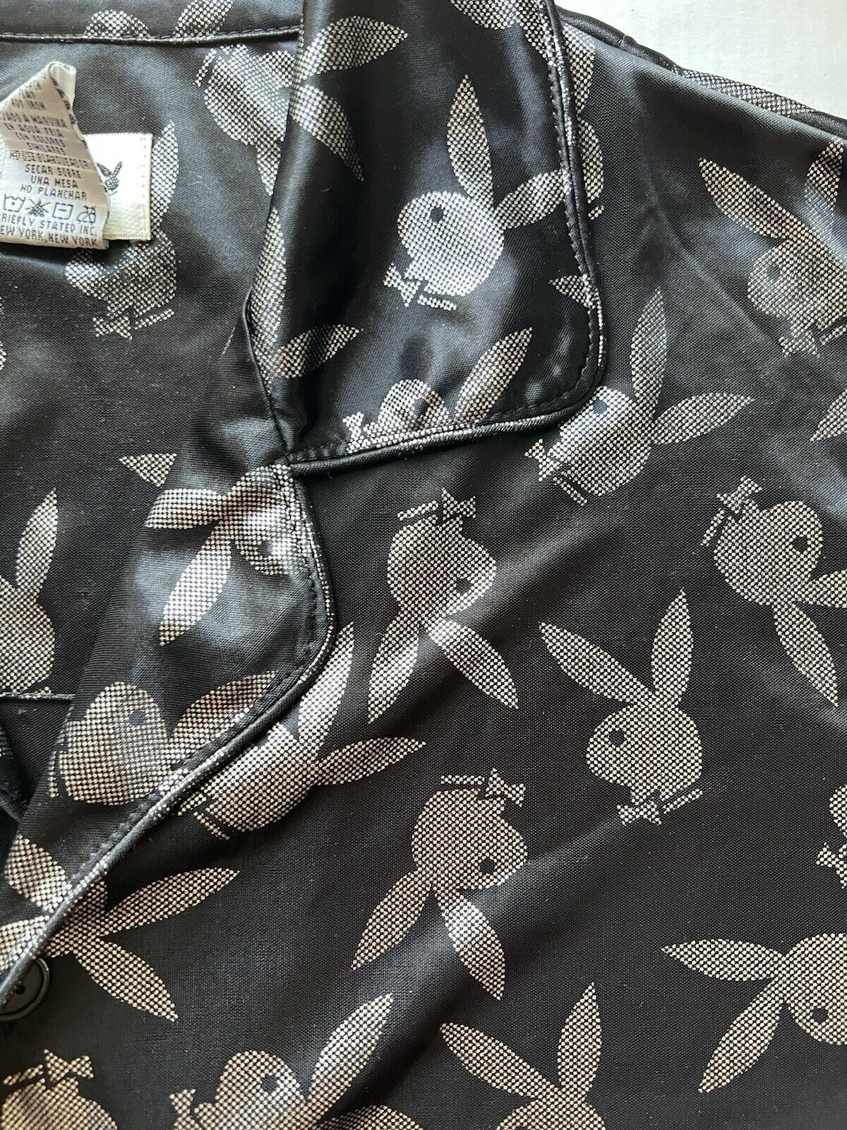 Playboy, bunny shops button up