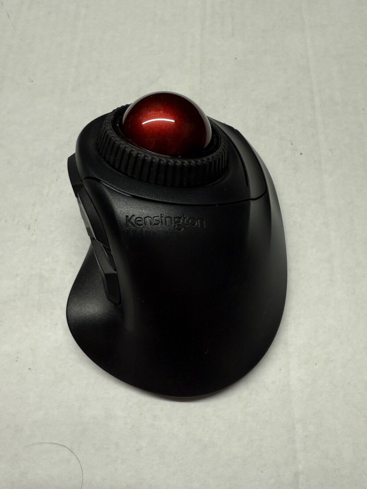 Kensington Orbit Fusion Trackball K72362 Wireless Comfort Grip Red Ball Mouse